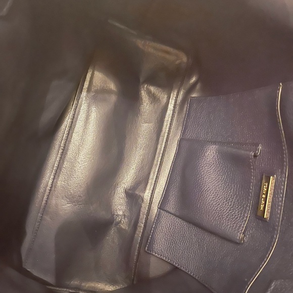 🌸Tory Burch Printed Stripe Tote Bag *EXCLUSIVE🌸 - Picture 9 of 9